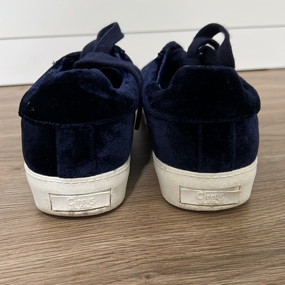 CIRCUS by Sam Edelman Womens CAPRICE Velvet Midnight Blue Tennis Shoes - Picture 8 of 11